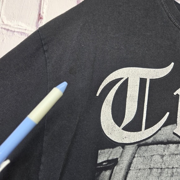 Tupac Shakur Graphic TShirt Black Short Sleeve Mens Size XL Hip Hop Rap 90's - Picture 4 of 11